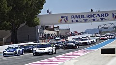 Track cars racing cars