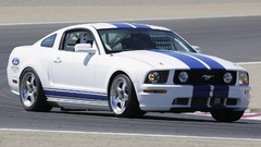Track Racer vehicles Ford mustang