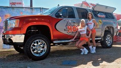 Trucks girls with cars Hooters