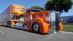 Trucks peterbilt