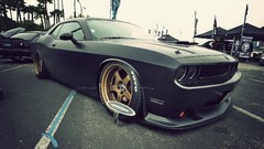Tuning street Supercars Dodge Challenger SRT