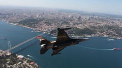 Turkey air force f-16 fighting falcon turkish Bosphorus Bridge 