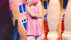 TV pink stephanie Lazytown