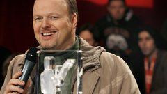 TV smiling sitting Stefan