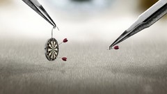 Tweezers minimalistic funny darts