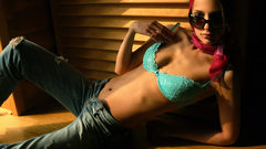 Ukrainian Vika AC woman