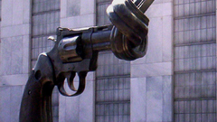 Un pistole verknotet high