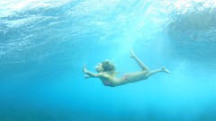 Underwater bikini Alana Blanchard
