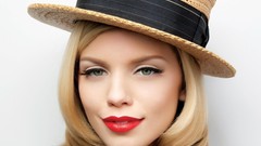USA estee lauder annalynne mccord