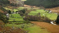 Valley Ireland high Resolution