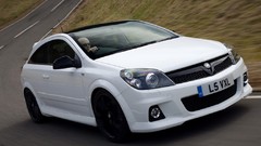 Vauxhall Opel Astra vxr