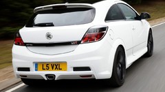 Vauxhall Opel Astra vxr