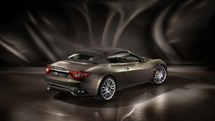 Vehicles Maserati GranCabrio