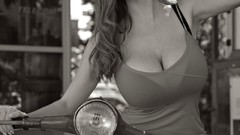 Vespa Jordan Carver
