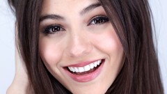 Victoria justice