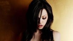 Vikki blows widescreen Celebrity