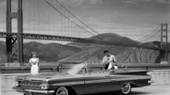 Vintage cars golden gate