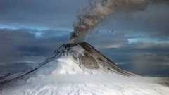 Volcano can 2006 have jan augustine