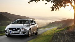 Volvo hybrid vehicles Supercars