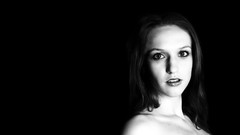 Wall eyes woman black background monochrome Marielle