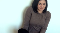 Wall woman smiley indoors brunettes