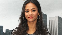 Wall woman zoe saldana