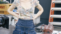 Walls high Deschanel zooey zoey Resolution