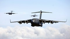 War airplanes planes c-17