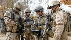 War Army soldiers Maps military patrol German infantry NATO 