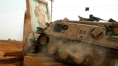 War Army tanks Iraq Saddam Hussein