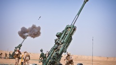 War artillery Iraq US Marines Corps USMC M777 Howitzer