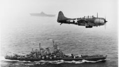 War grayscale World War