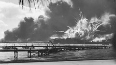 War Guns Army soldiers monochrome World War II US Marines Corps 