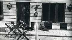 War monochrome Robert Capa