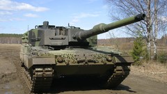 War tanks Leopard 2