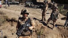 War weapons Guns Army soldiers French military Africa firearms 