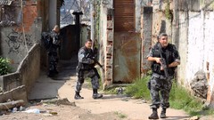 War weapons Guns police alley slum Rio de Janeiro Brazil raid 