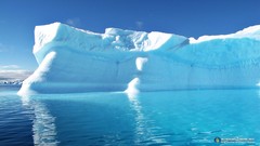 Water ice giant icebergs