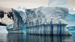 Water ice giant icebergs