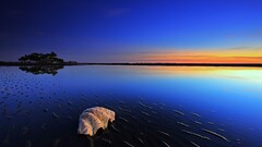 water sky horizon nature outdoors sunlight