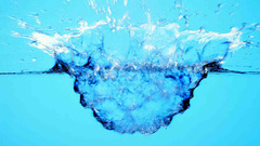 Water splashes