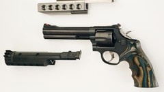 Weapons Guns pistols Smith and Wesson