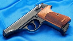 Weapons Guns pistols Walther PPK