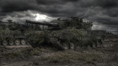 Weapons military tanks Powerful Leopard 2