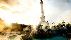 Well fountain Pillars sculptures