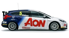 White cars ford focus