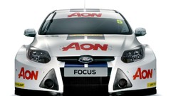 White cars ford focus