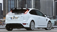 White cars ford focus Ford Focus RS