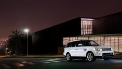 White cars Land Rover Range Rover