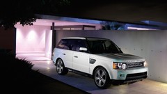 White cars Land Rover Range Rover